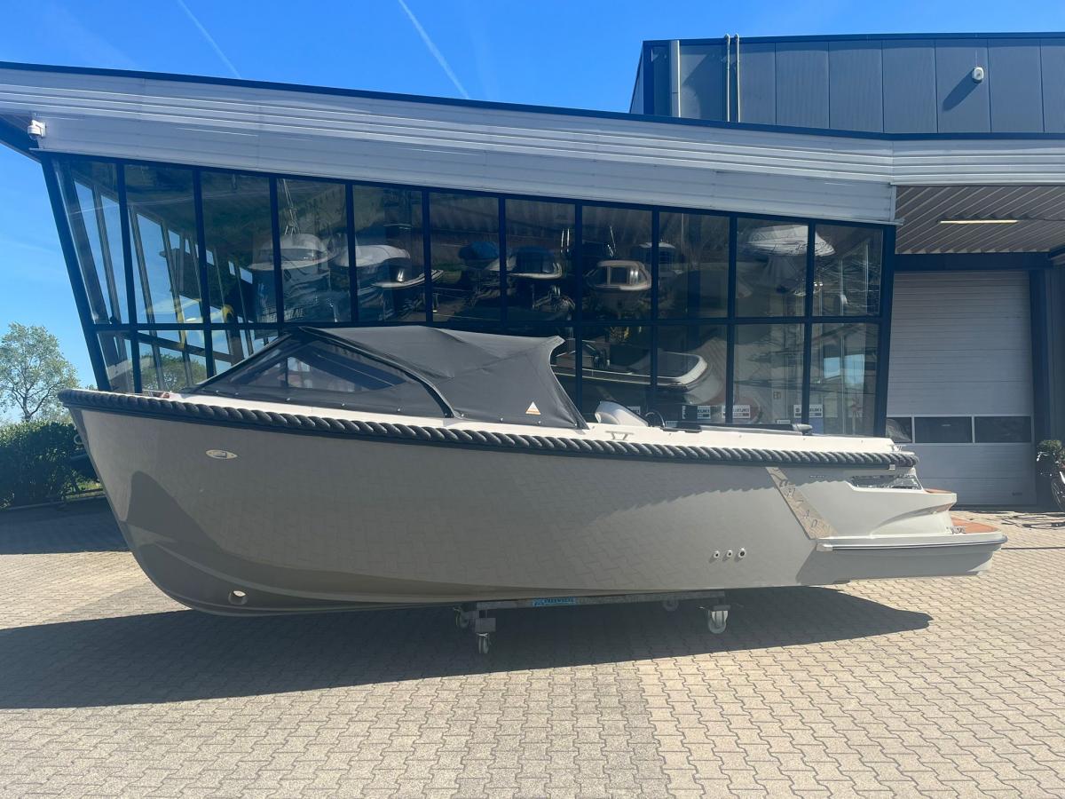 Oud Huijzer 740 Tender Te koop