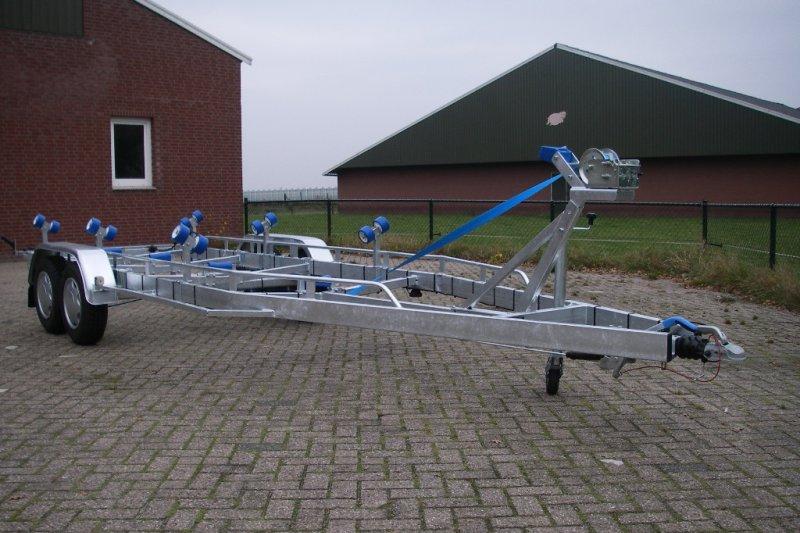 Vlemmix  2700 kG Tandem as Te koop