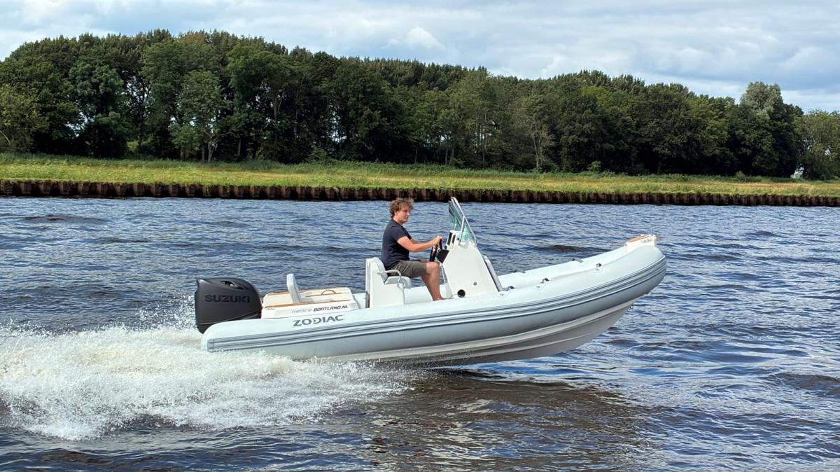 Zodiac Medline 5.8 RIB Voorjaar aanbieding Te koop