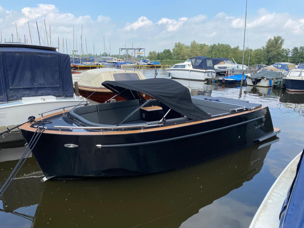Maxima 630 Tender direct leverbaar! Te koop