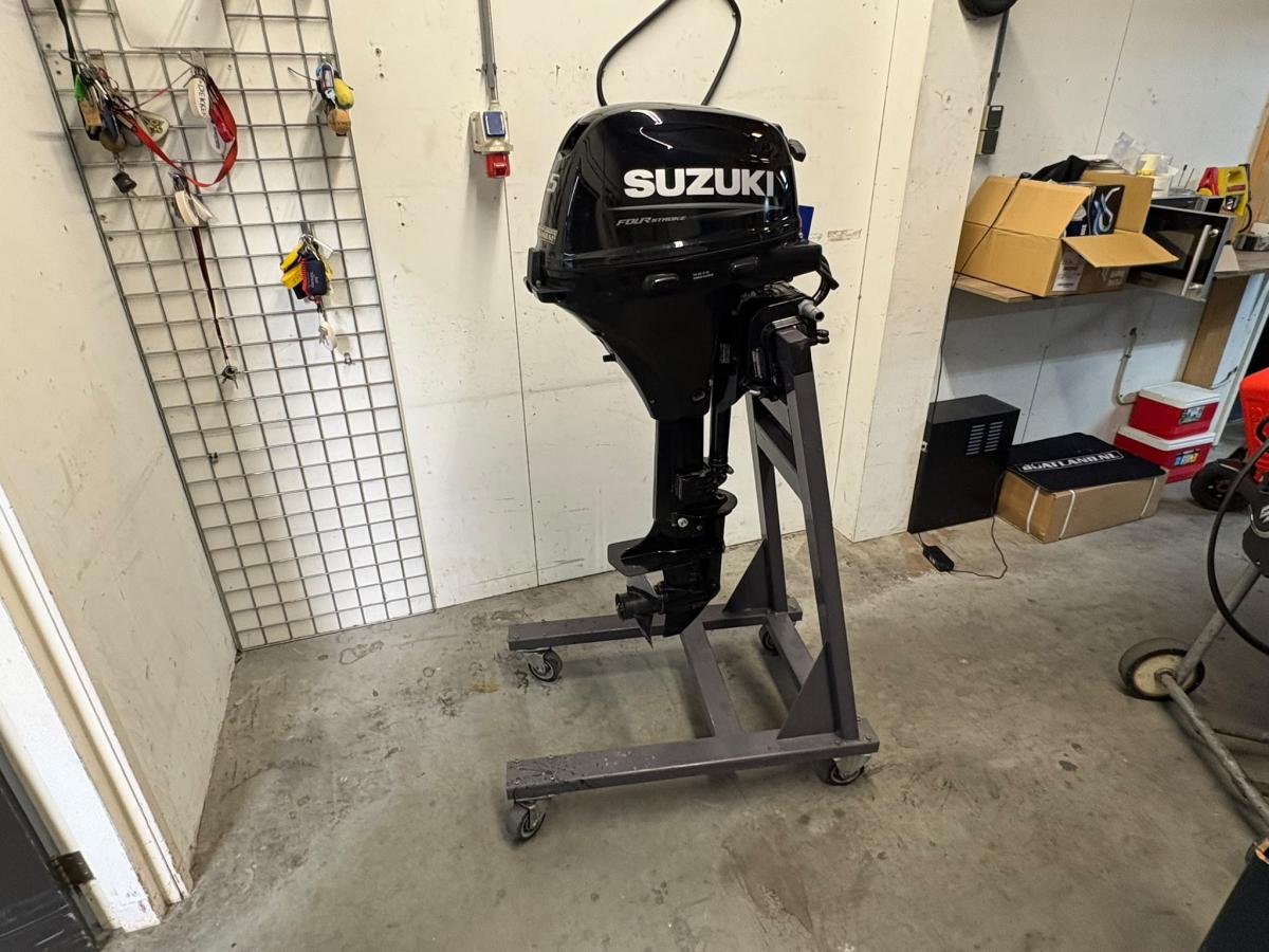 Suzuki DF15ARL EFI Te koop