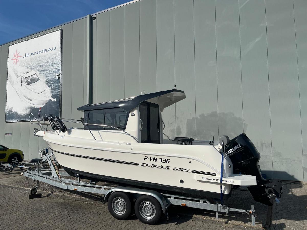 Texas boats 695 Pilothouse Te koop