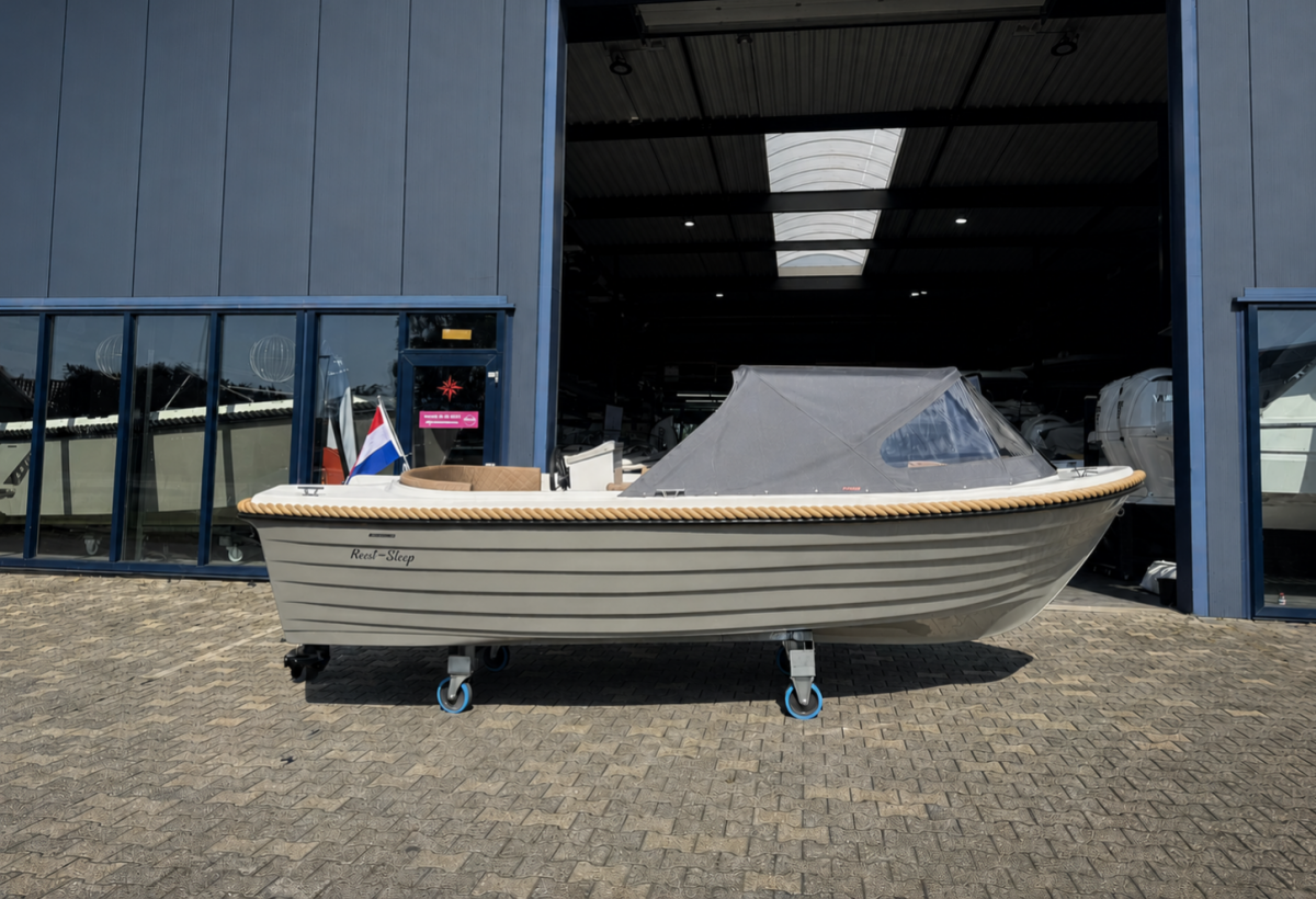 Reest Sloep 520 Classic direct leverbaar! Te koop