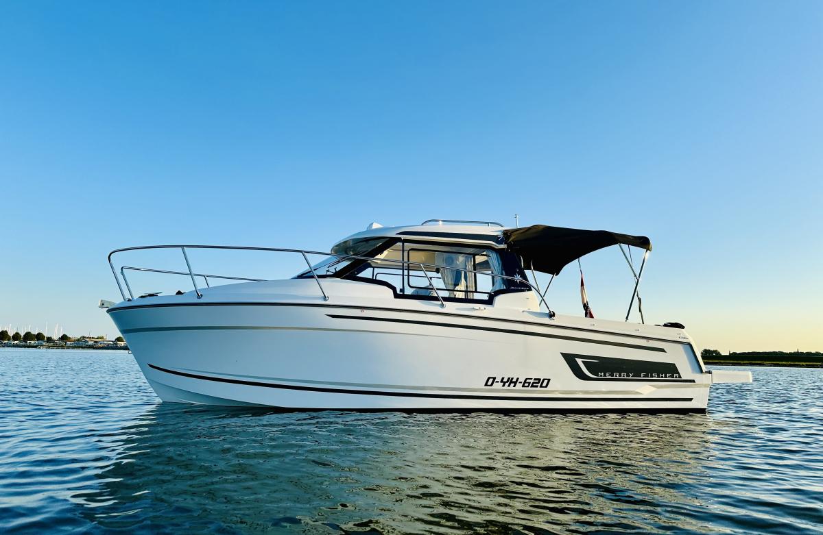 JEANNEAU 795 S2 MERRY FISHER Te koop